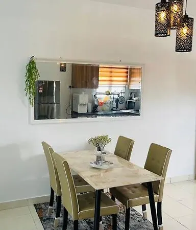 Klia Homestay Apartment - 2 Room Sepang Bagian luar foto