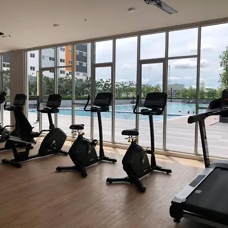 Klia Homestay Apartment - 2 Room Sepang Bagian luar foto